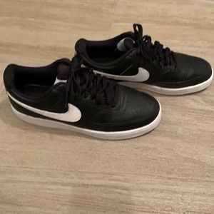 Nike sneakers , Like New worn a few times
